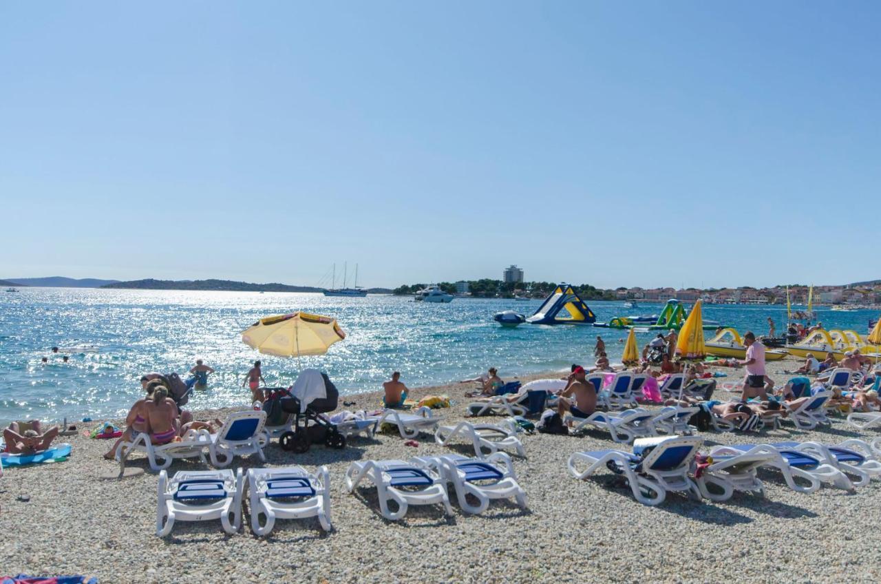 Apartments Mira I Vodice Eksteriør billede