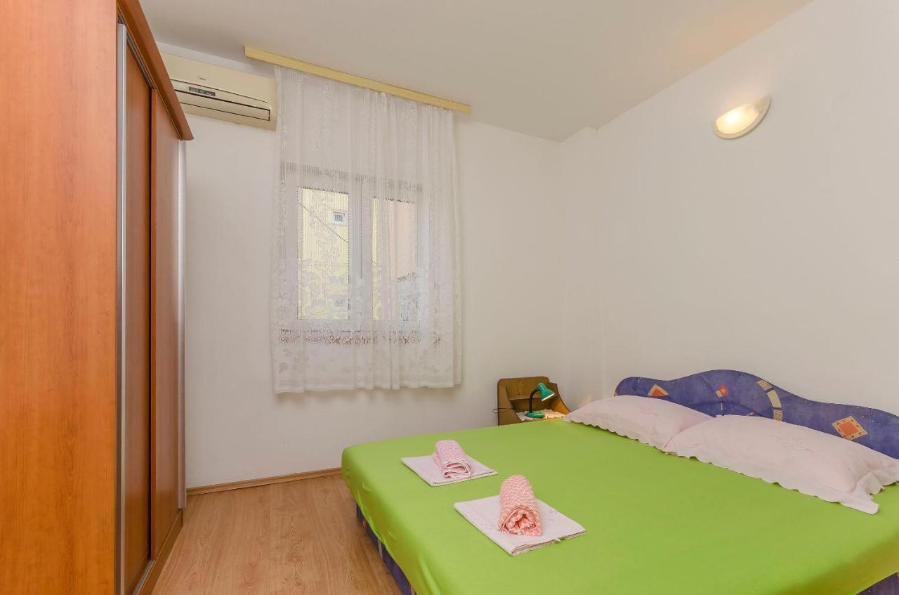 Apartments Mira I Vodice Eksteriør billede