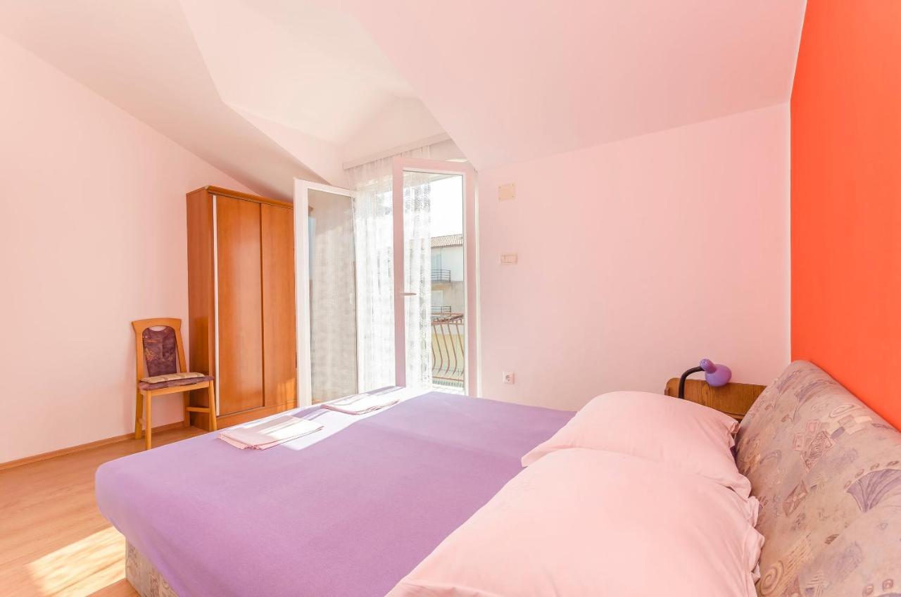 Apartments Mira I Vodice Eksteriør billede