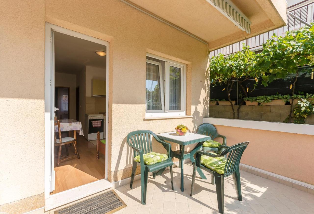 Apartments Mira I Vodice Eksteriør billede